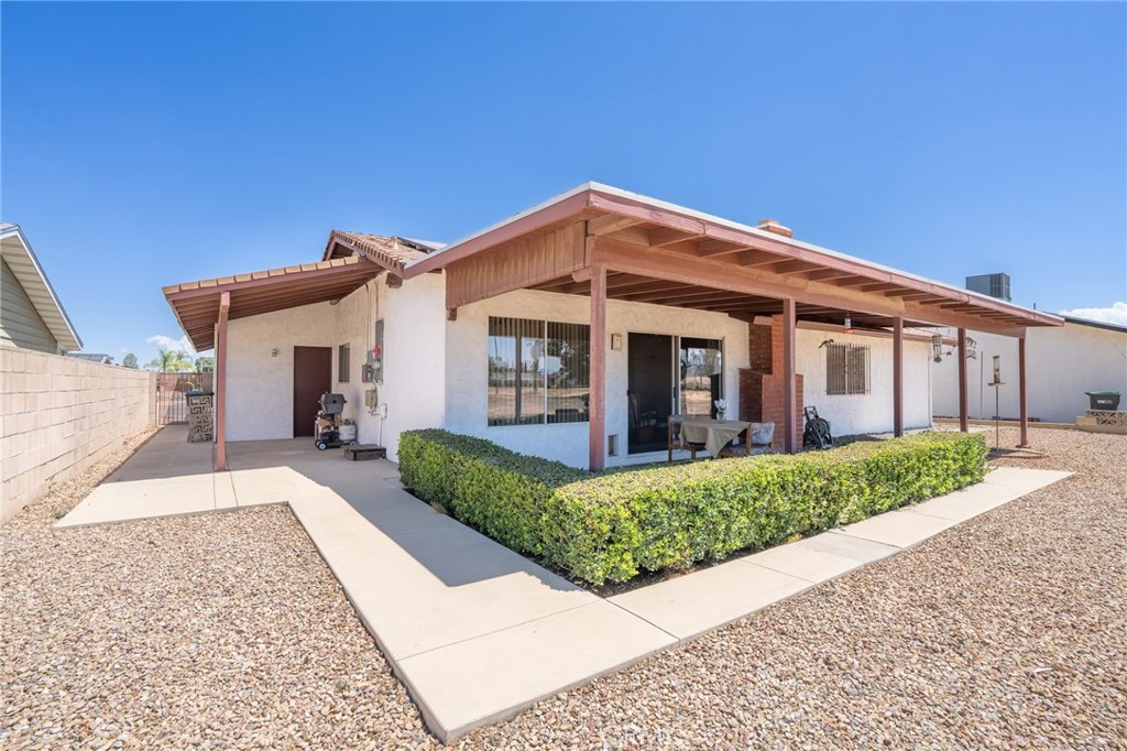 main property photo 5