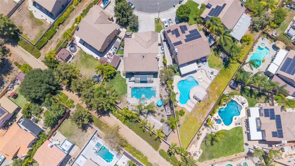 main property photo 47