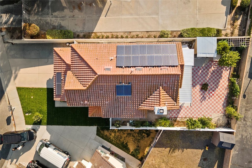 main property photo 43
