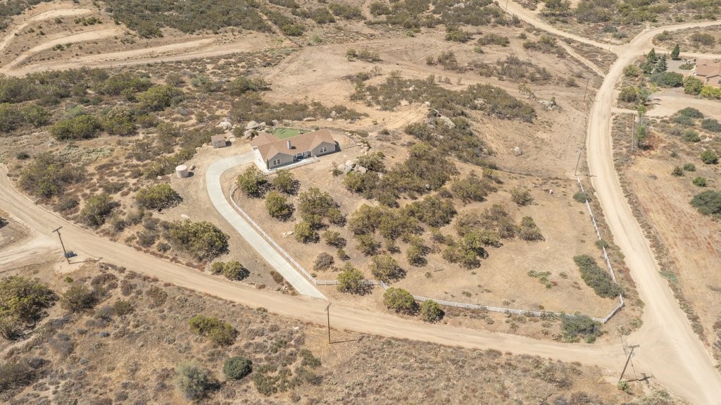 main property photo 45