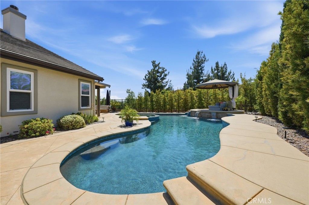 main property photo 48