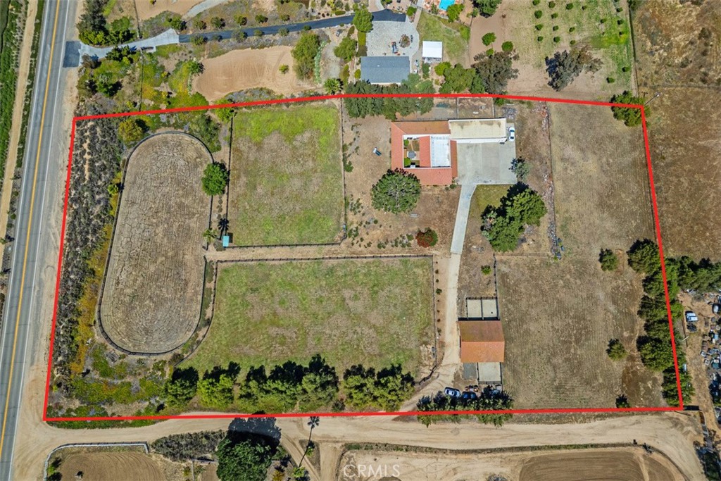 main property photo 2
