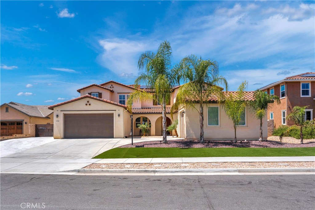 main property photo 11
