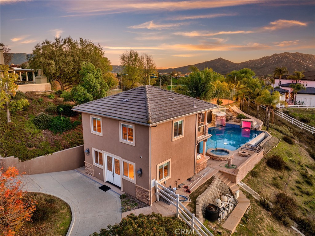 main property photo 50