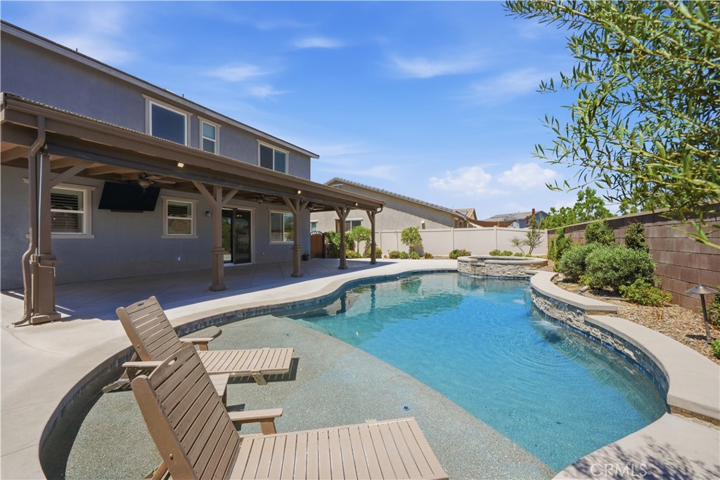 main property photo 57