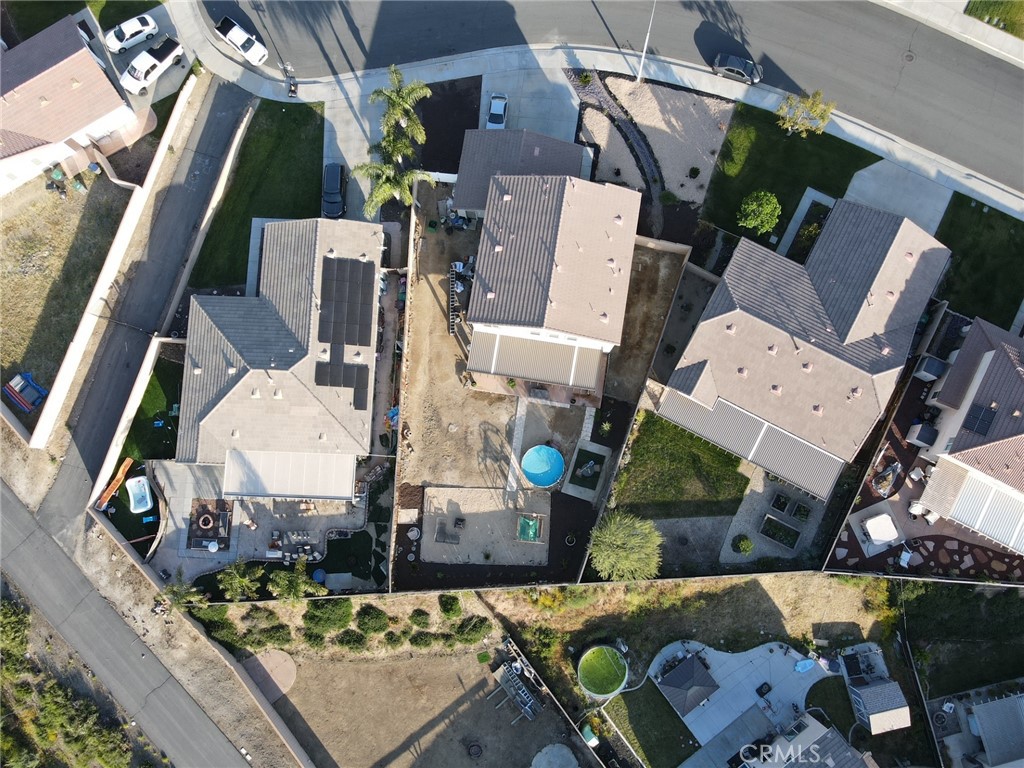 main property photo 38