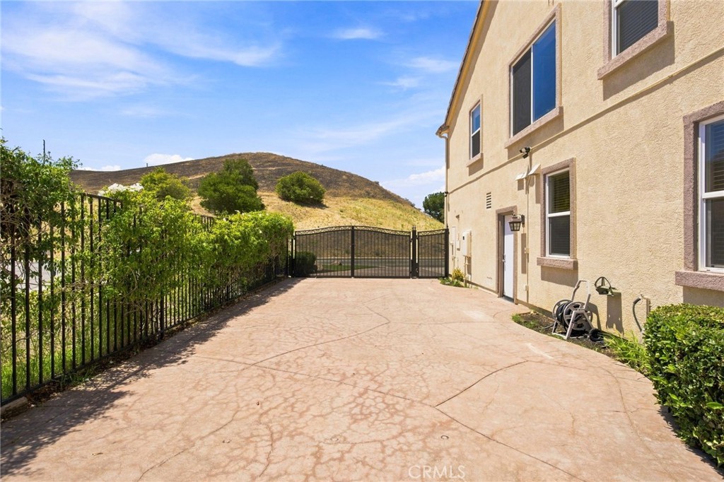 main property photo 59