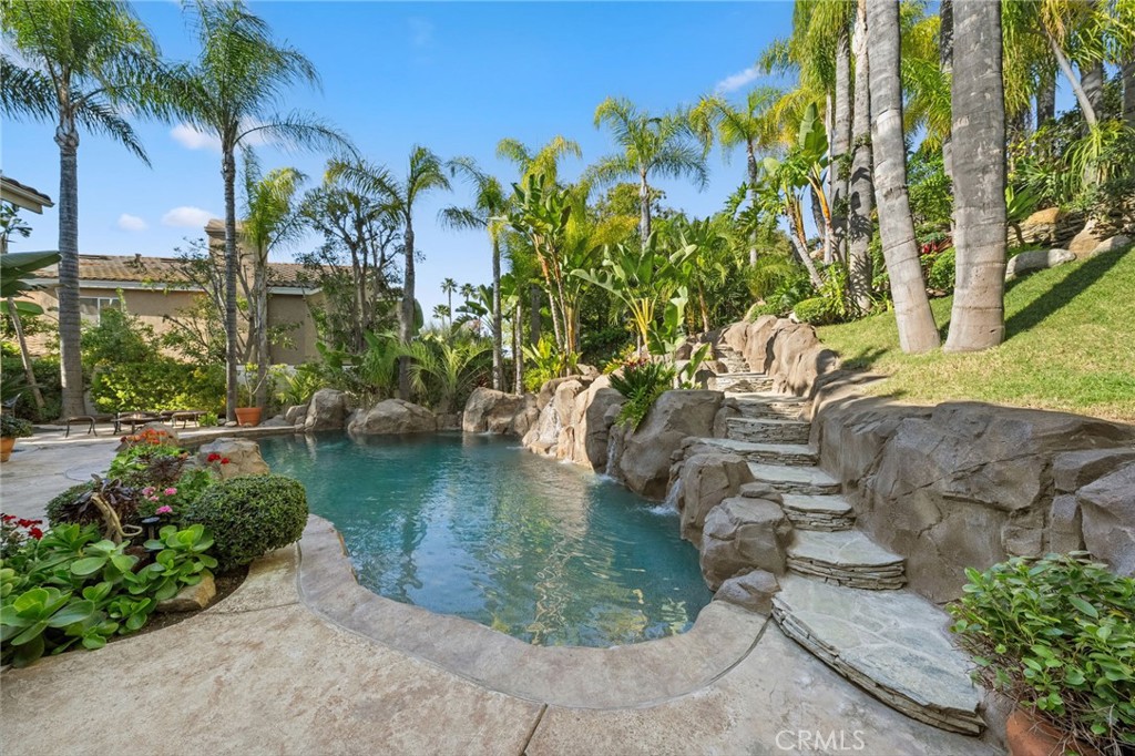 main property photo 59