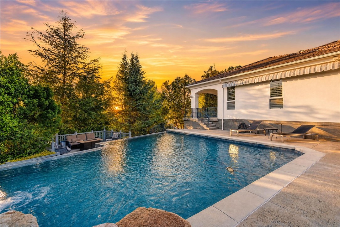 main property photo 74