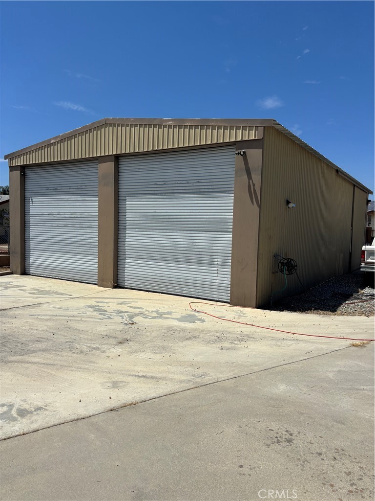 main property photo 20