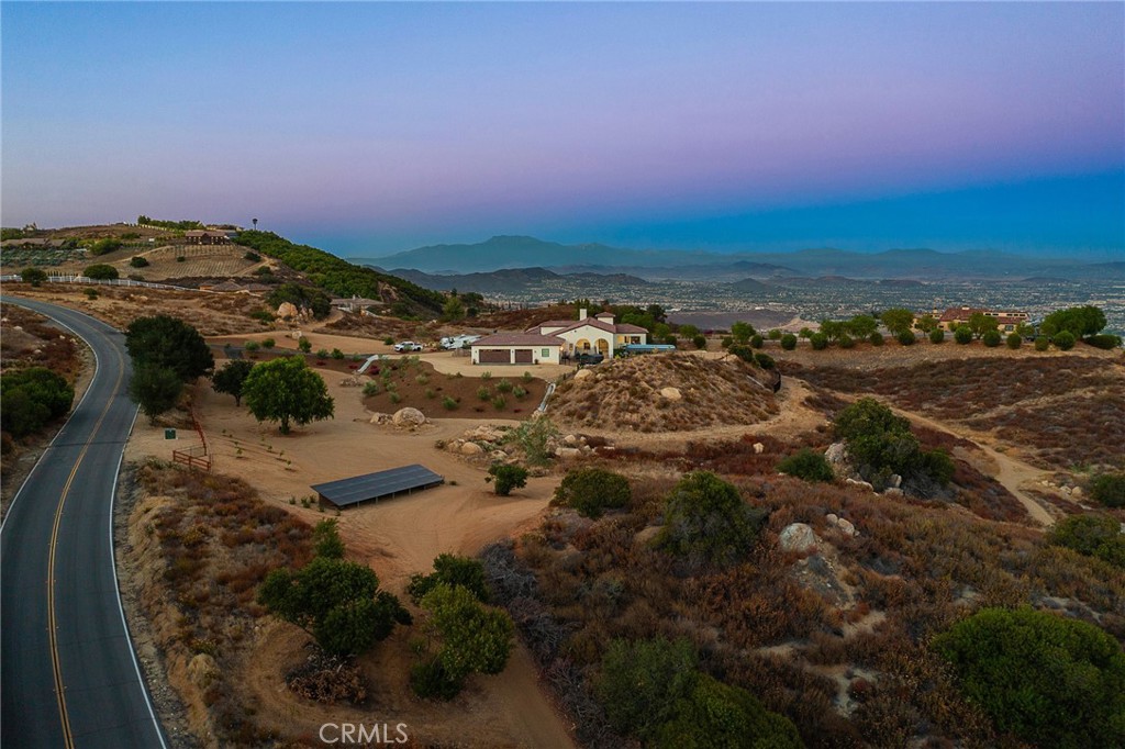 main property photo 33