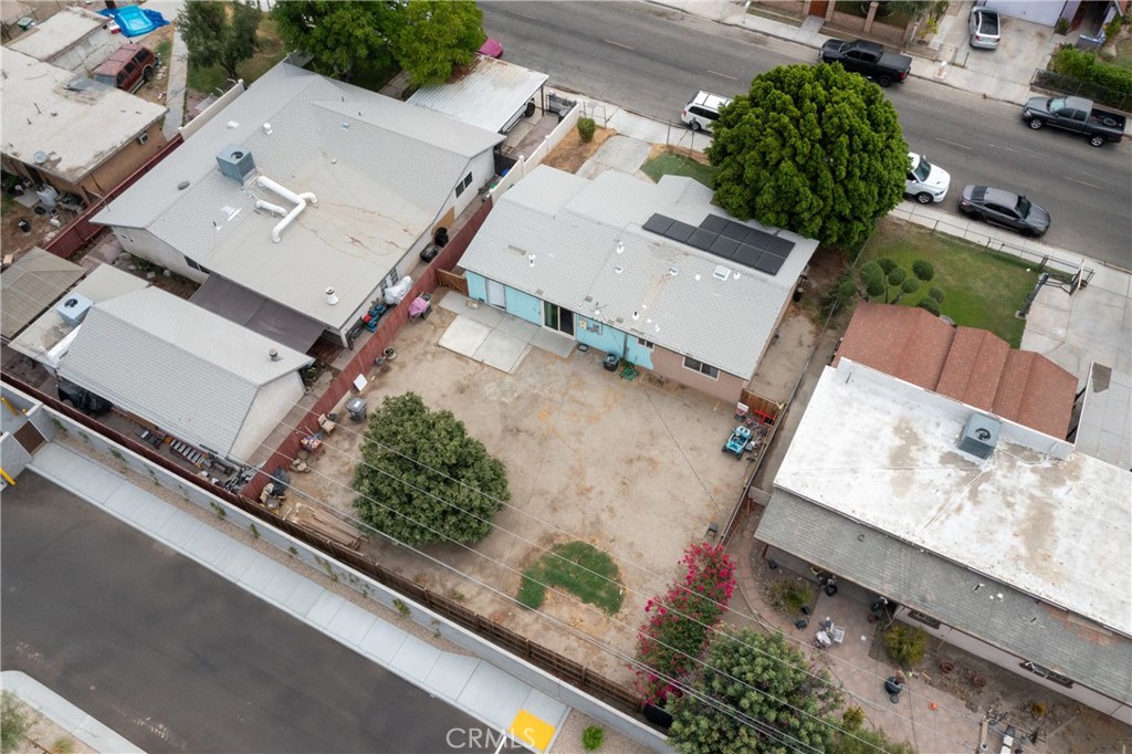 main property photo 27