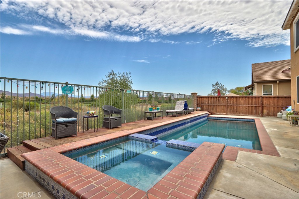 main property photo 36