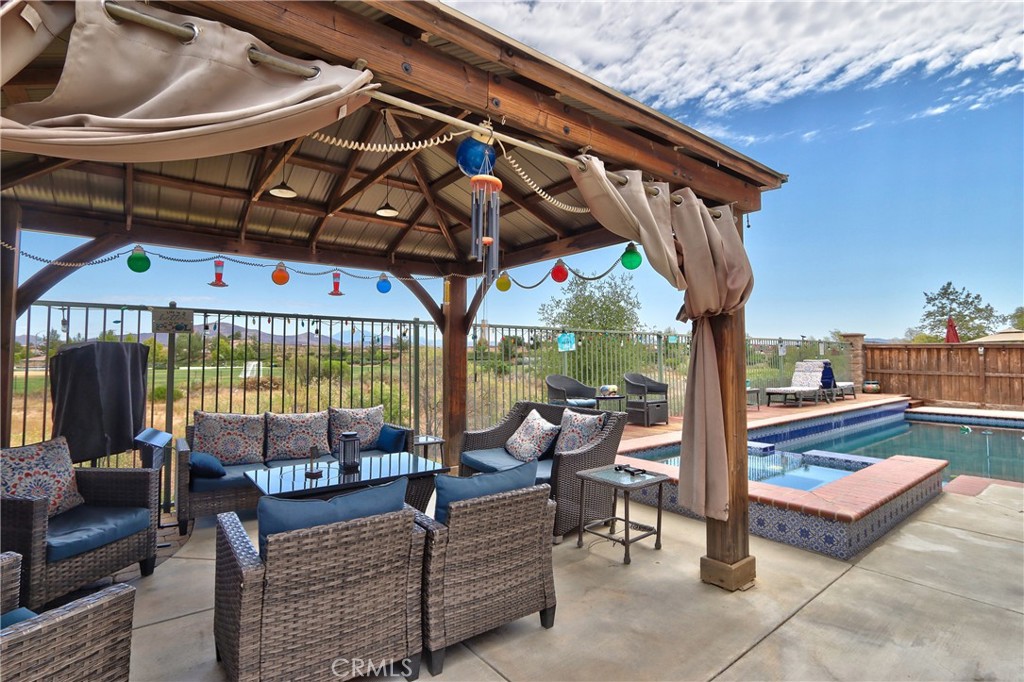 main property photo 41