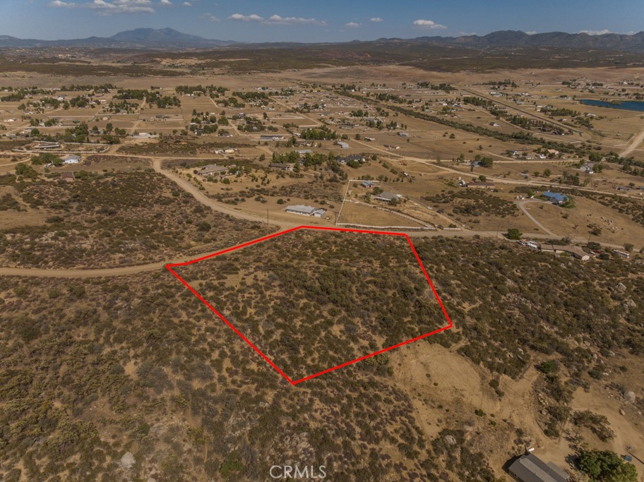 main property photo 11
