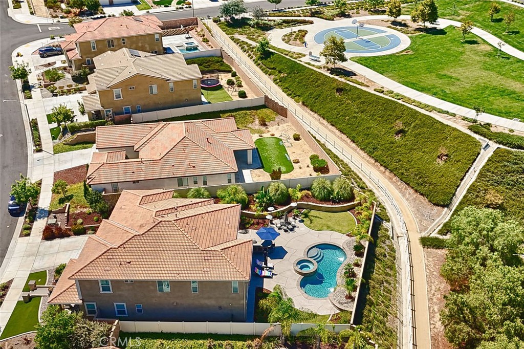 main property photo 73