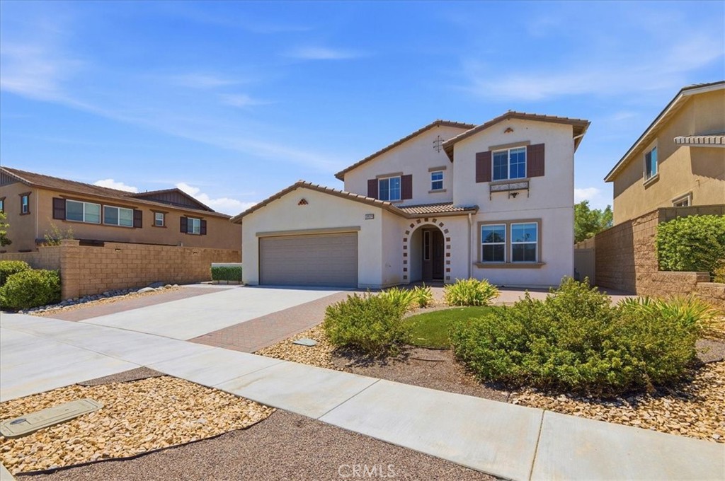 main property photo 2