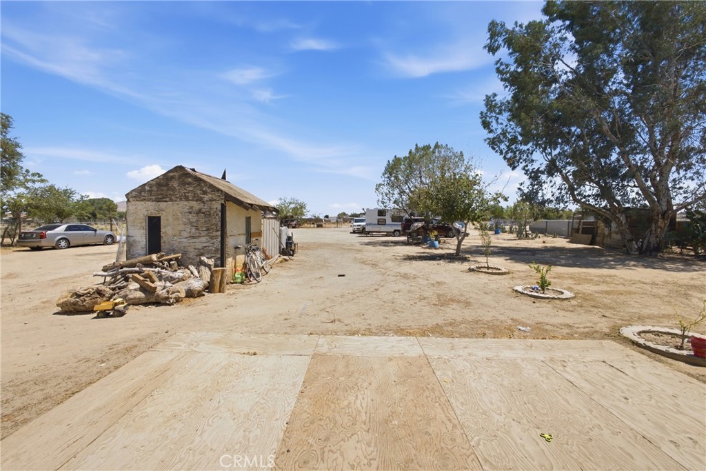 main property photo 24