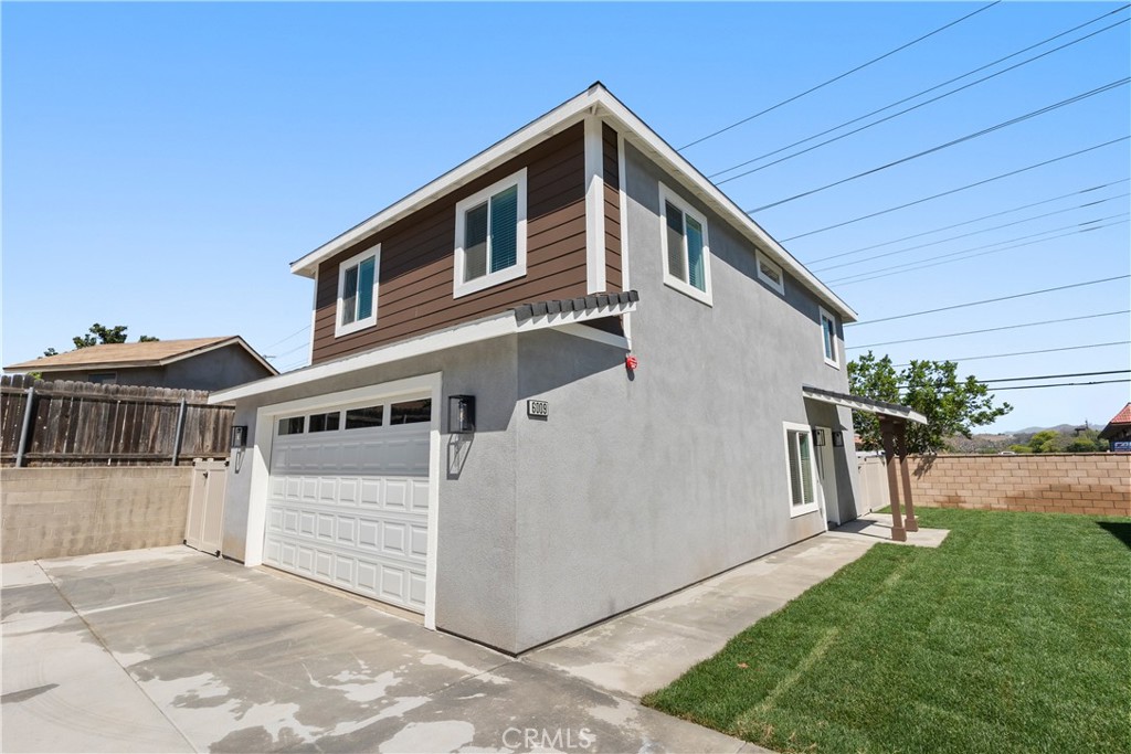main property photo 1