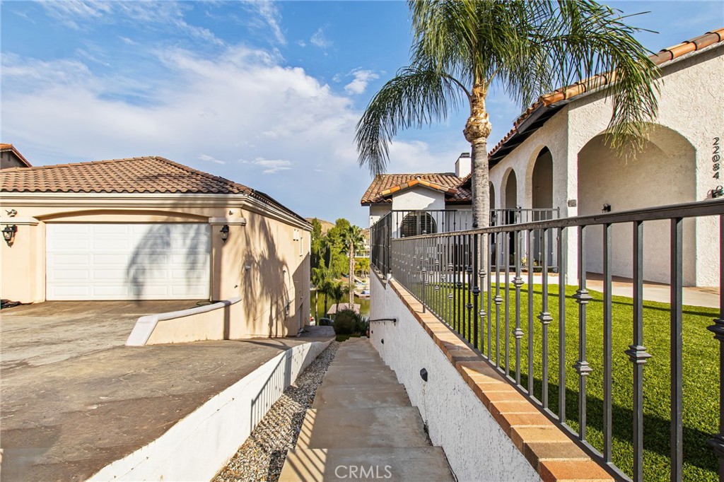 main property photo 45