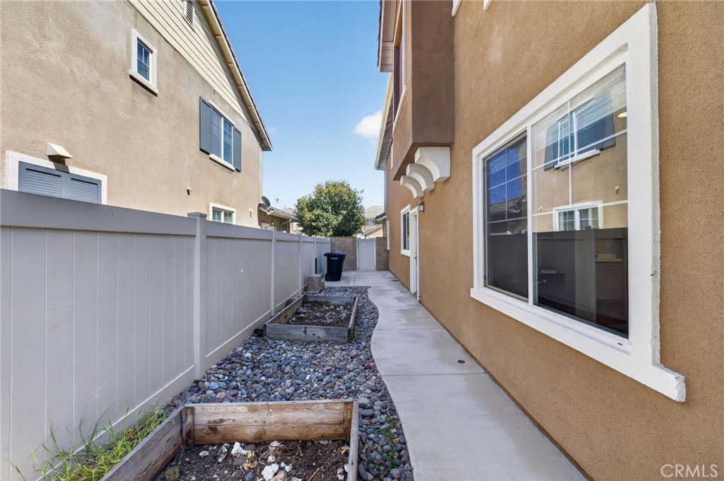 main property photo 62