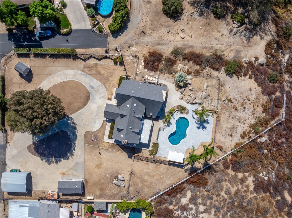 main property photo 53