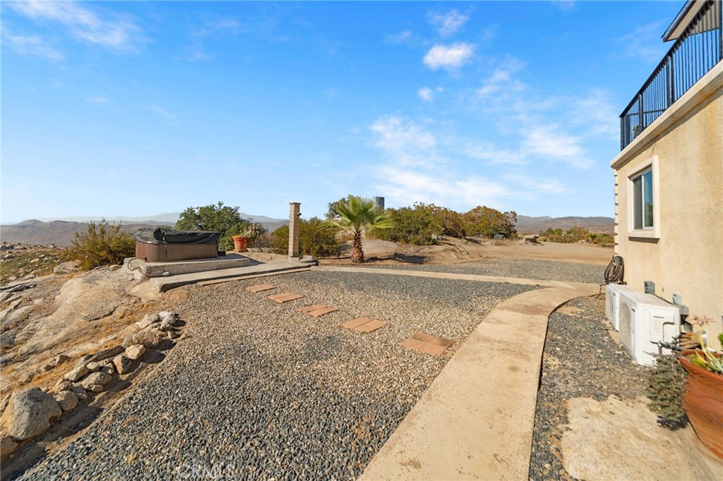 main property photo 27