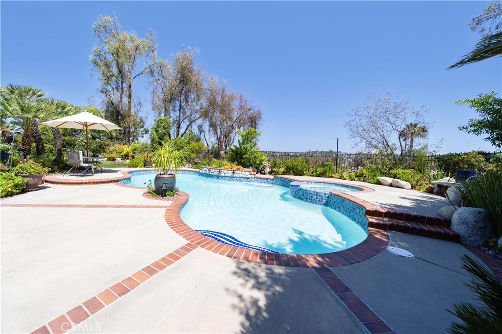 main property photo 67