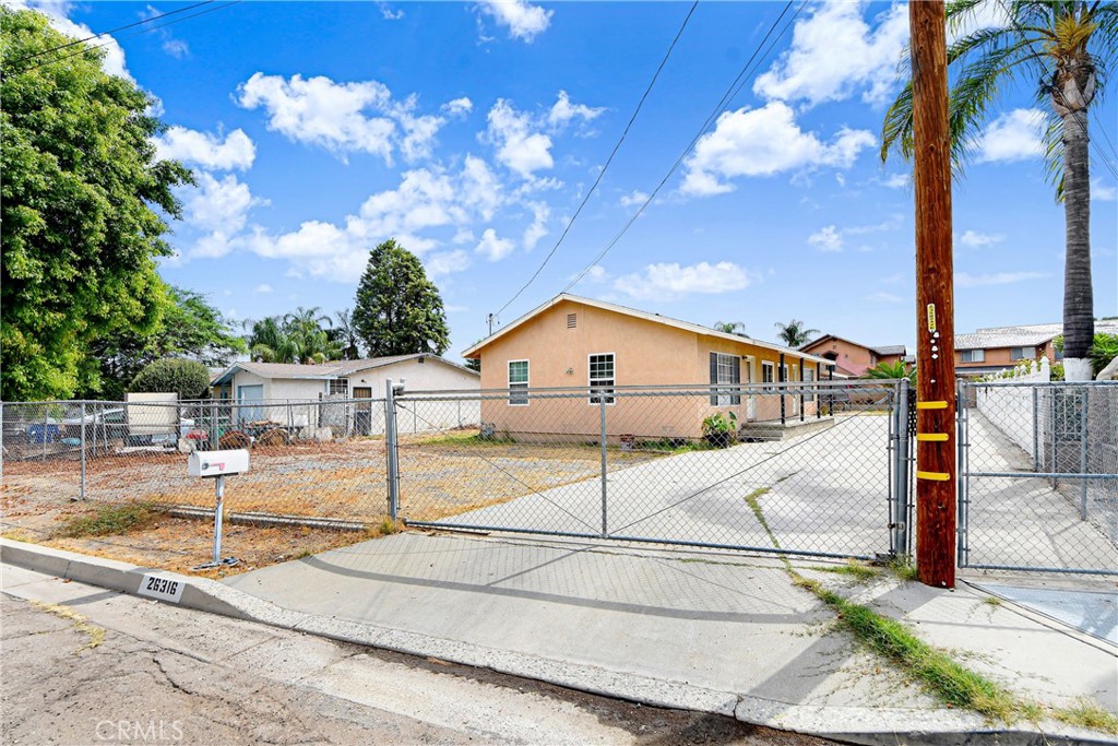 main property photo 20
