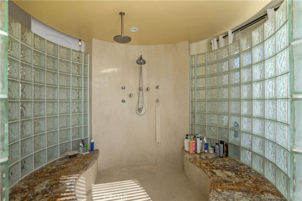 main property photo 63