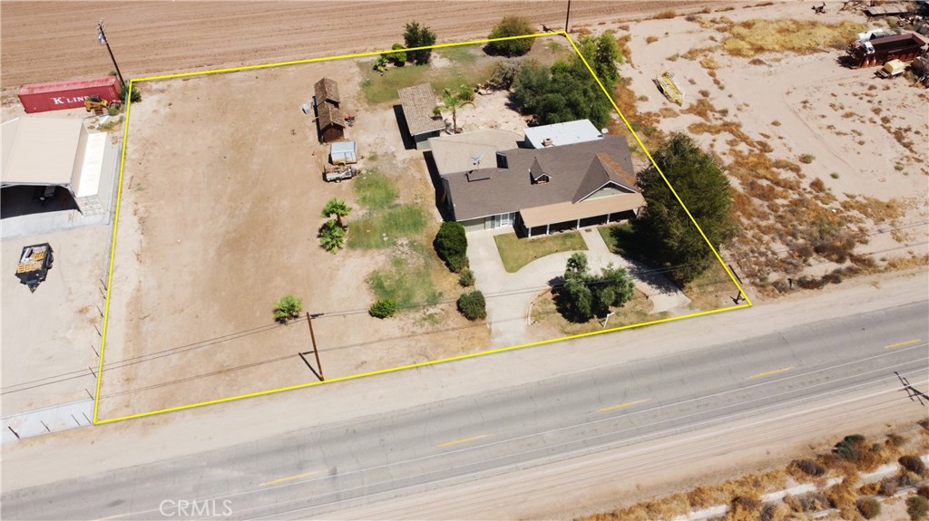 main property photo 26