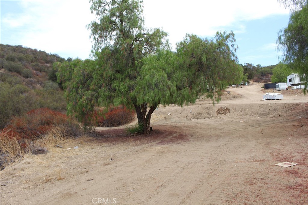 main property photo 11