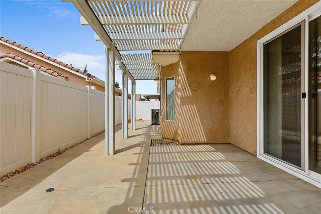 main property photo 26