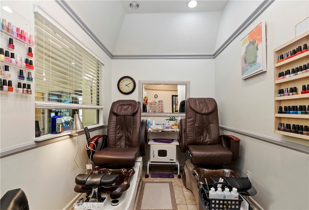 main property photo 69