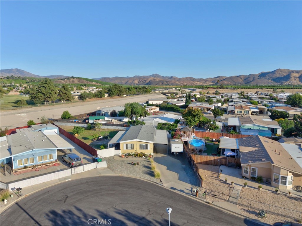 main property photo 29