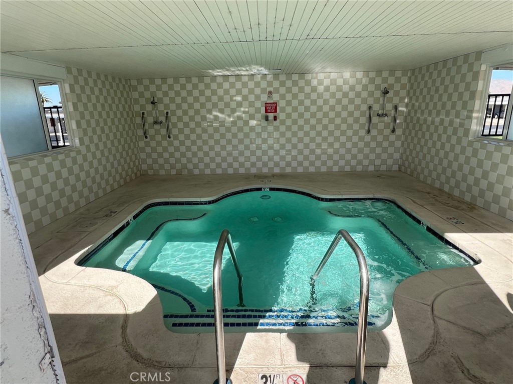 main property photo 50