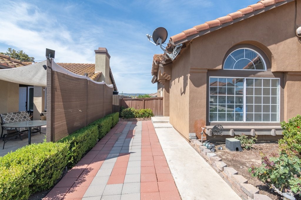 main property photo 51
