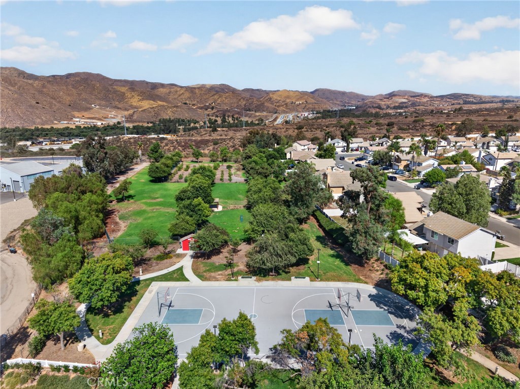 main property photo 26