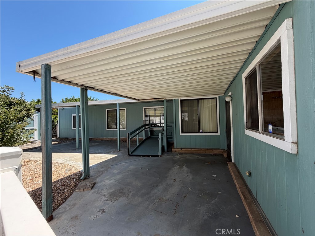 main property photo 28