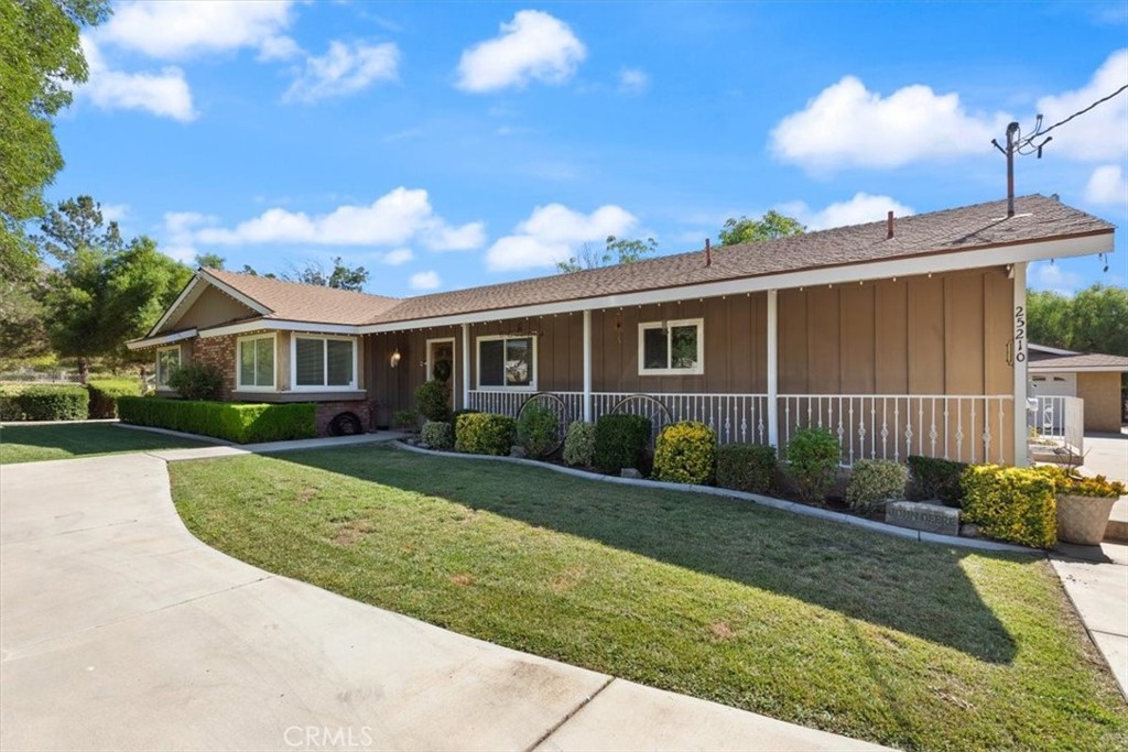 main property photo 2
