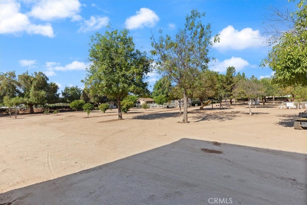 main property photo 41