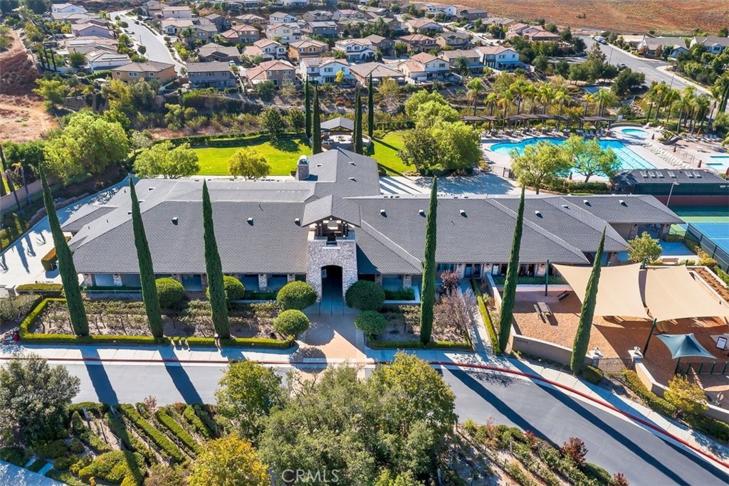 main property photo 47