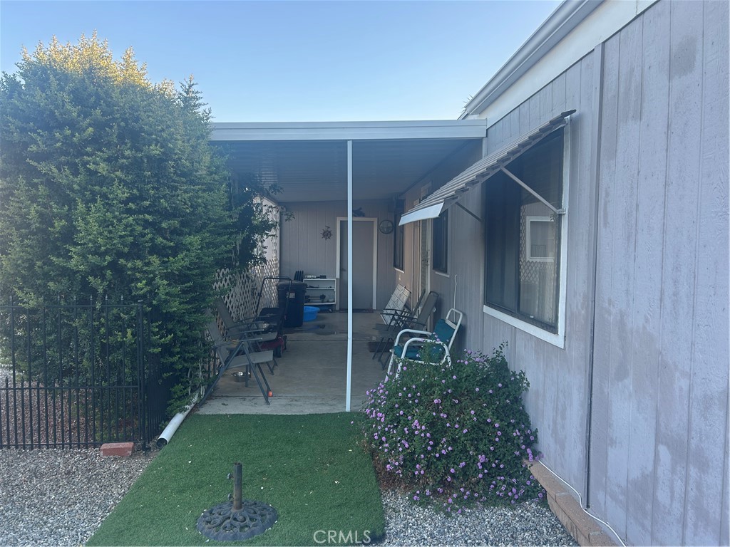 main property photo 25