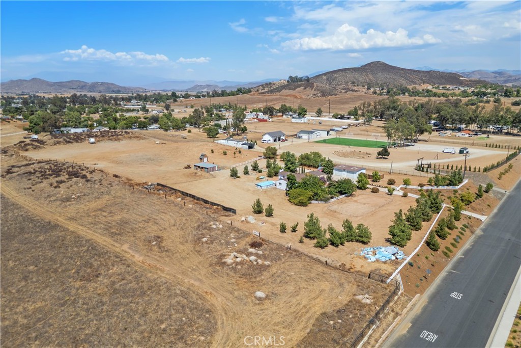 main property photo 17