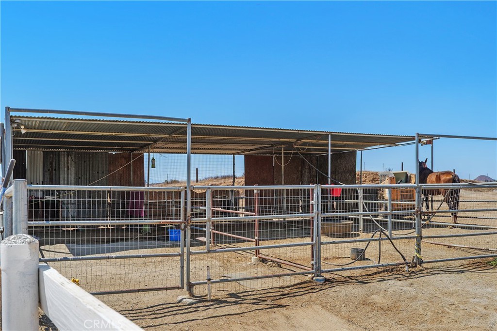 main property photo 41