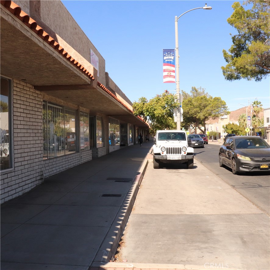 main property photo 3