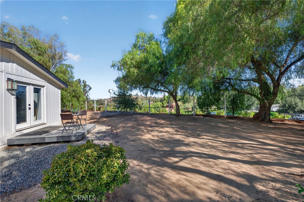 main property photo 41