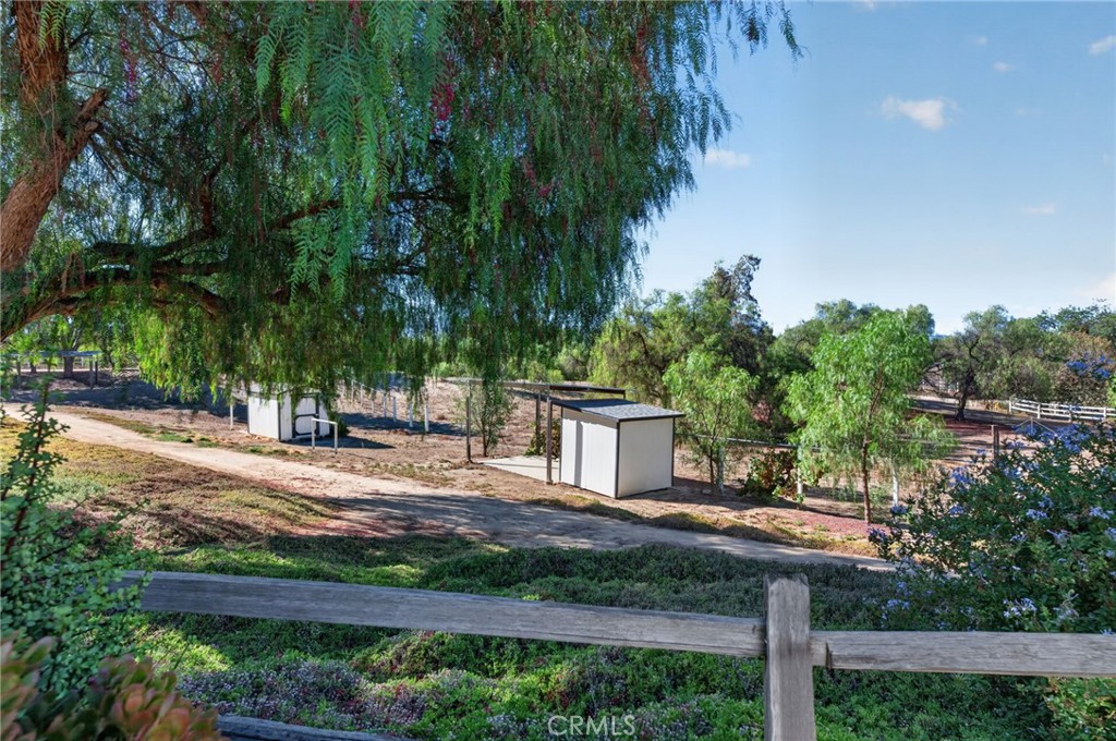 main property photo 45