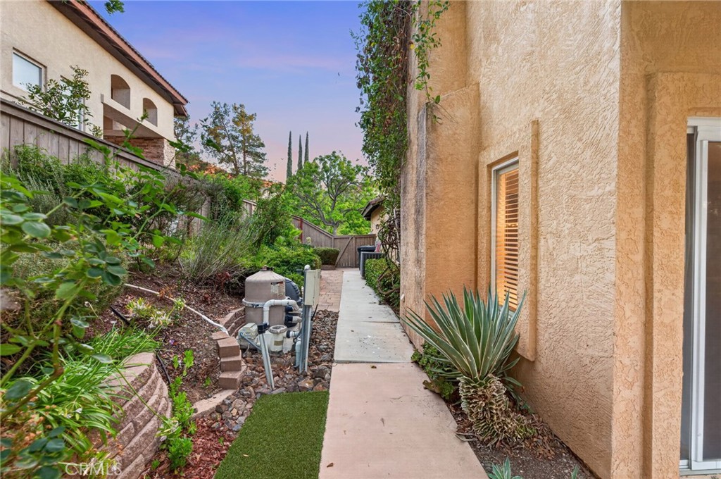 main property photo 51
