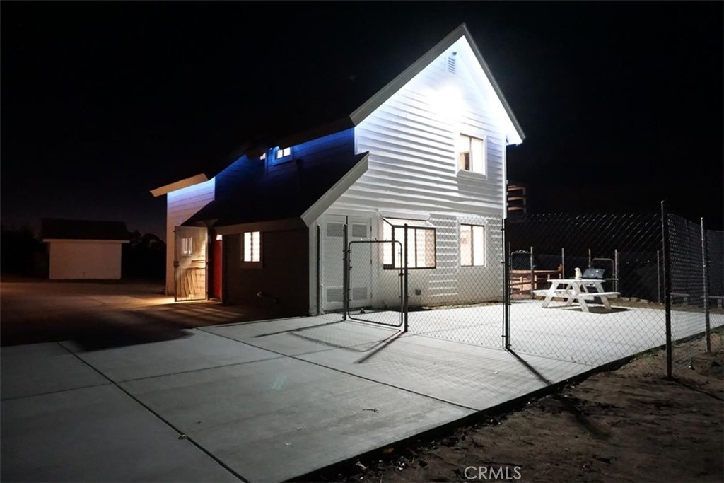 main property photo 30